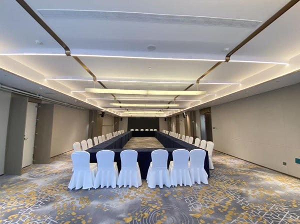 大会议室实景照片.jpg